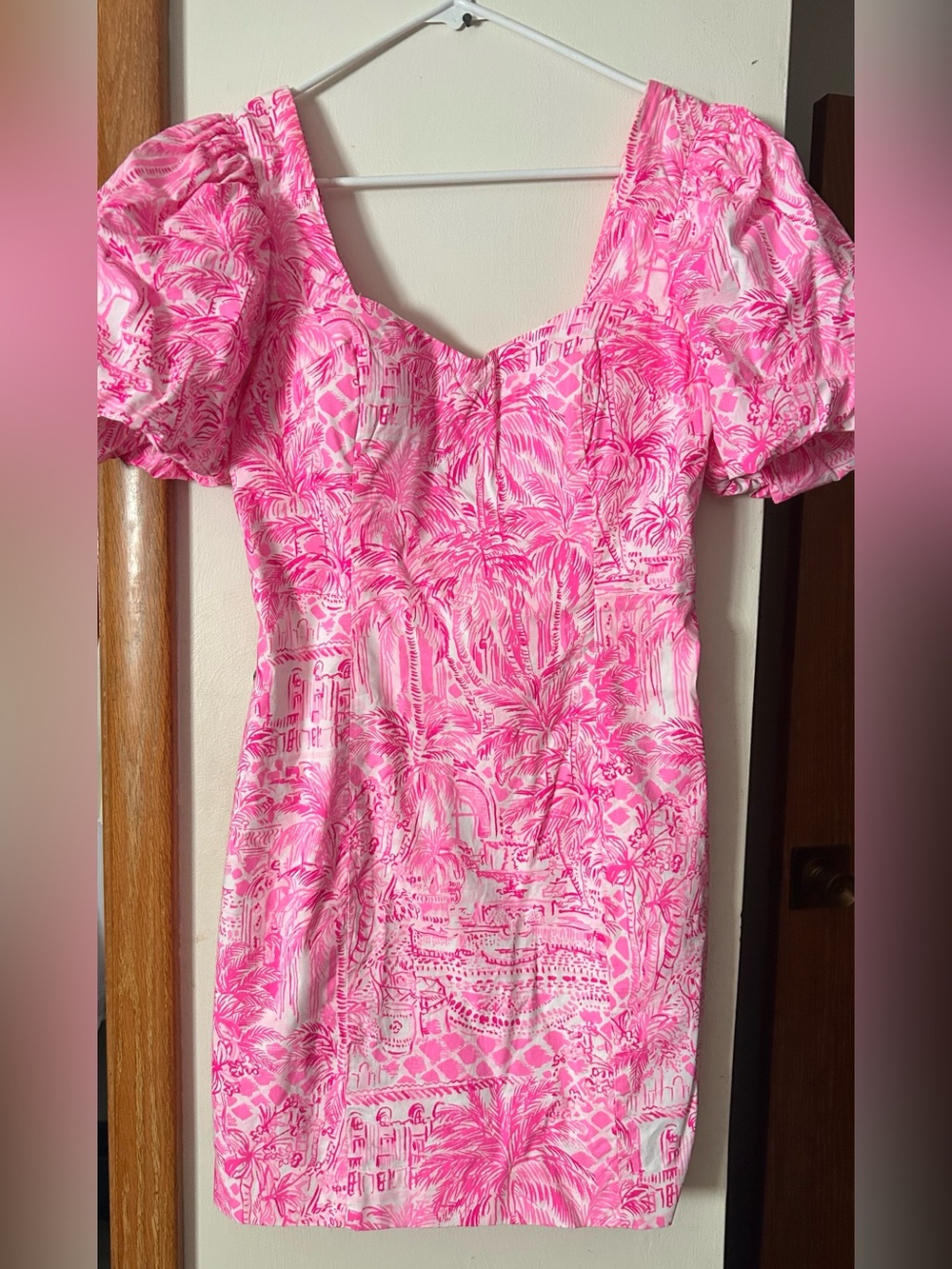 Stunning LILLY PULITZER pink and white patterned summer dress💕🤍💕